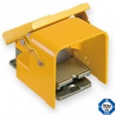 OJIDEN廣州代理OJIDEN 腳踏開(kāi)關(guān) OFL-2ZG-SM2KSS4 大阪開(kāi)關(guān)