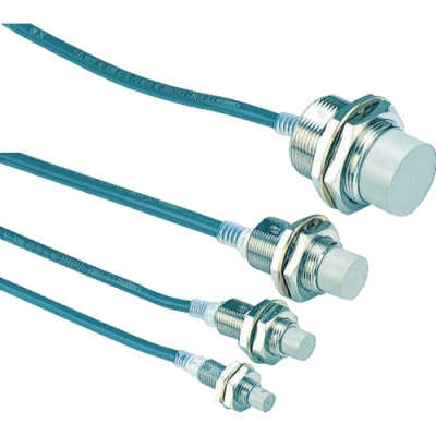 OMRON 歐姆龍 E2E-X8MD1圓柱接近開關(guān)